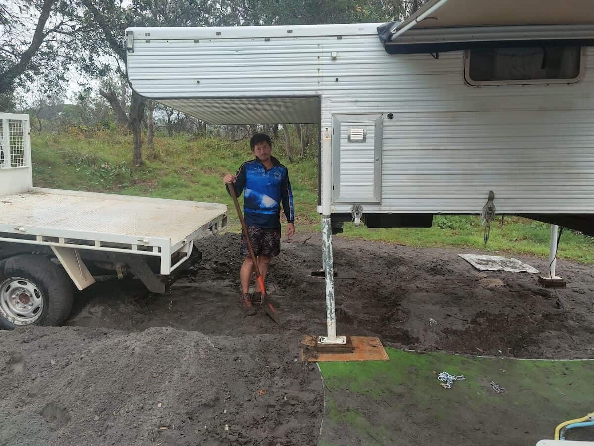 slide on camper in moreton island