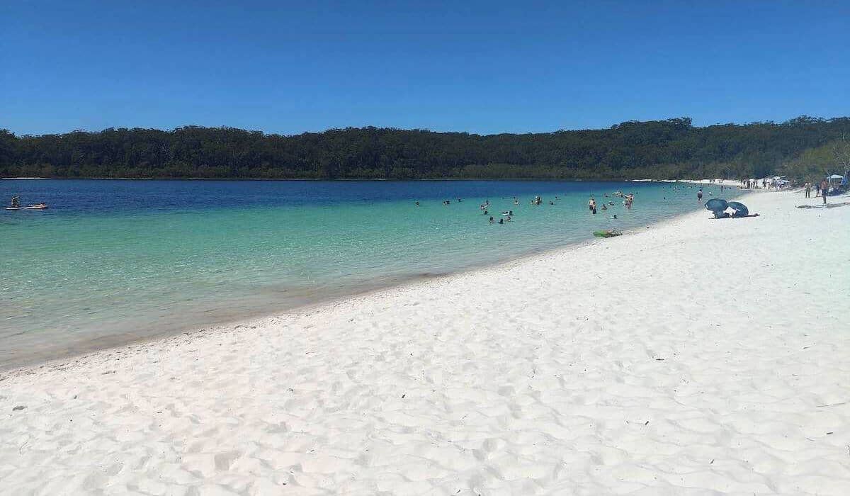 fraser island white sand beach area.